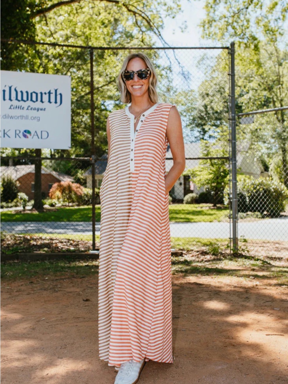 Vestique- To The Max Sleeveless Striped Jumpsuit in Cream & Peach
